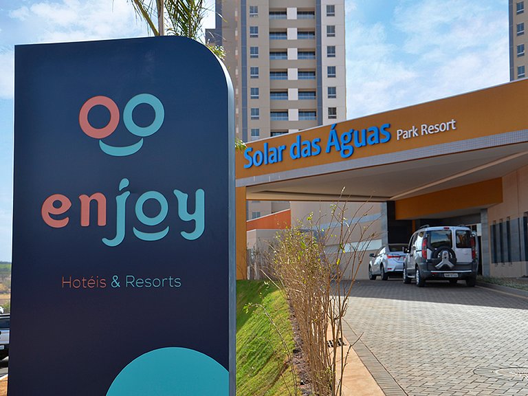 Resort Solar das Águas - Apartamento - Olímpia/SP